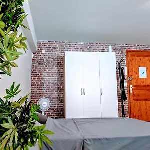 https://studio-quip-hyper-centre-de-valence.hotels-rhonealpes.com